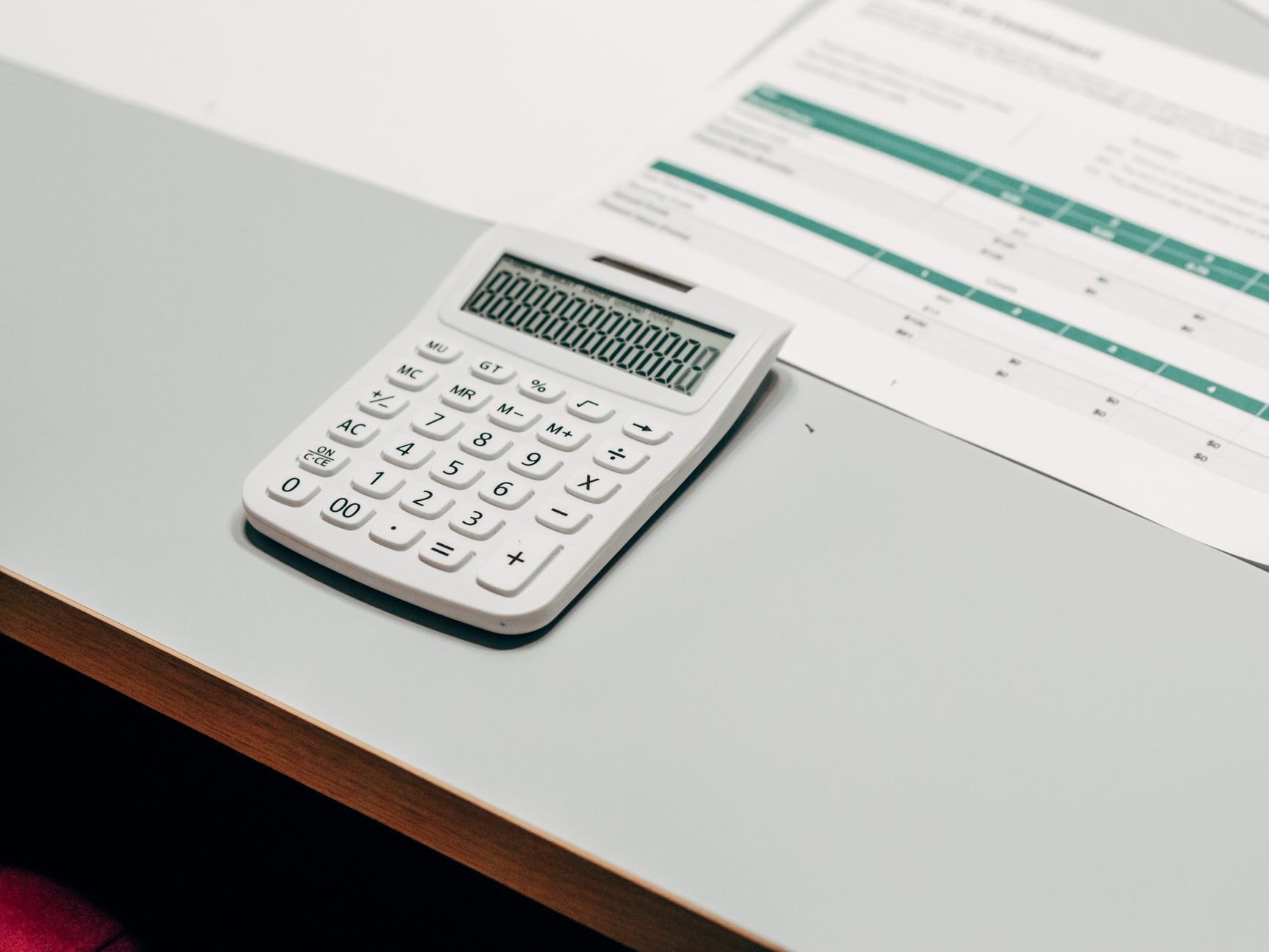 Screenshot of a sample calculation demonstrating tax savings from a $2,000 loss.